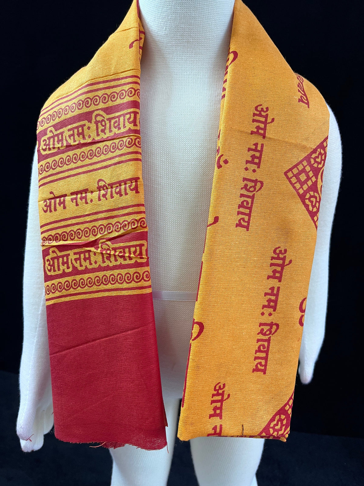 Cotton Altar Shawl | Om Namah Shivaya Hindu Prayer Wrap Meditation Scarf