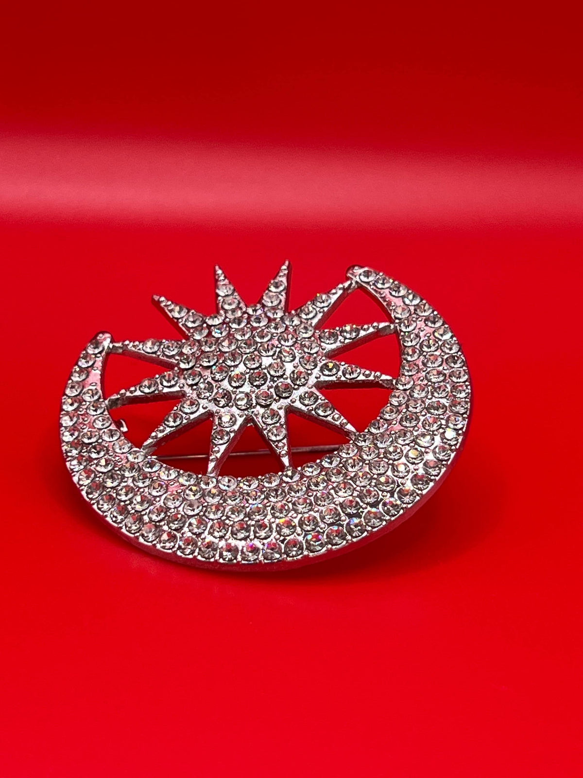 Sari Pin | Traditional Saree Brooch for Draping Indian Nepali Wear