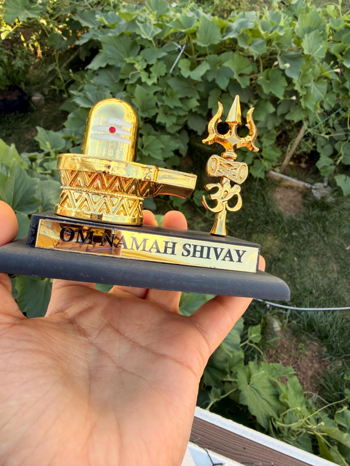 Shivaling Car Dashboard Idol with Trishul | Golden Hindu Puja Statue for Car Home Office Decor